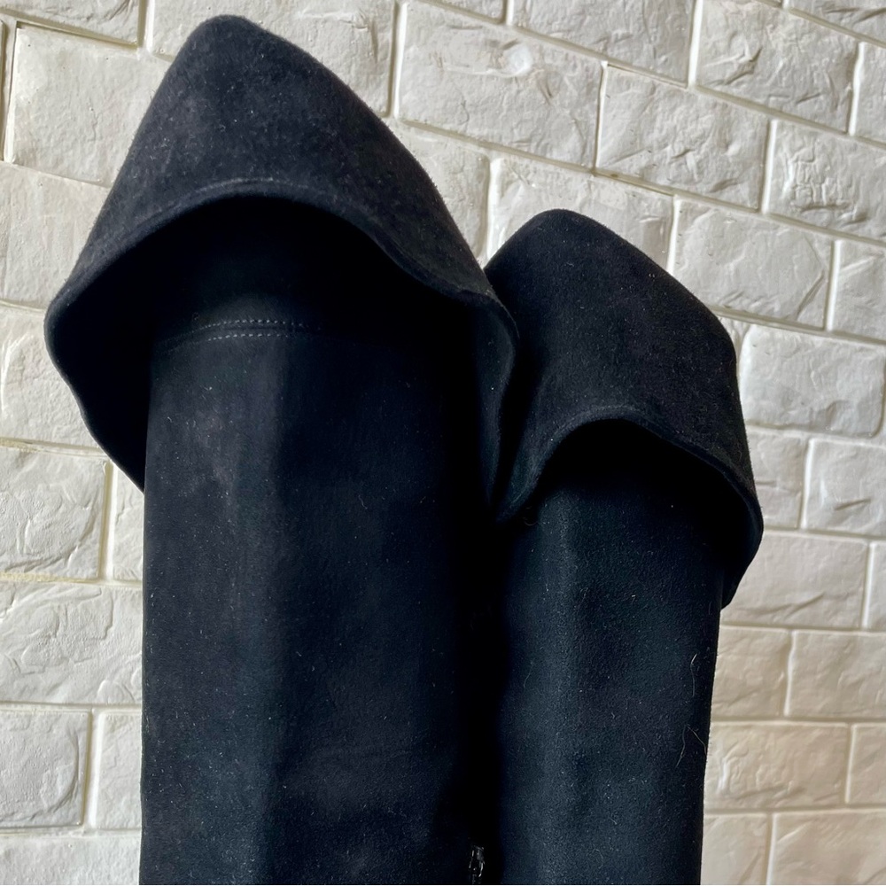 Stuart Weitzman Black Suede Button Down Cuffed Knee-High Heeled Boots Size 8.5 - Picture 8 of 16